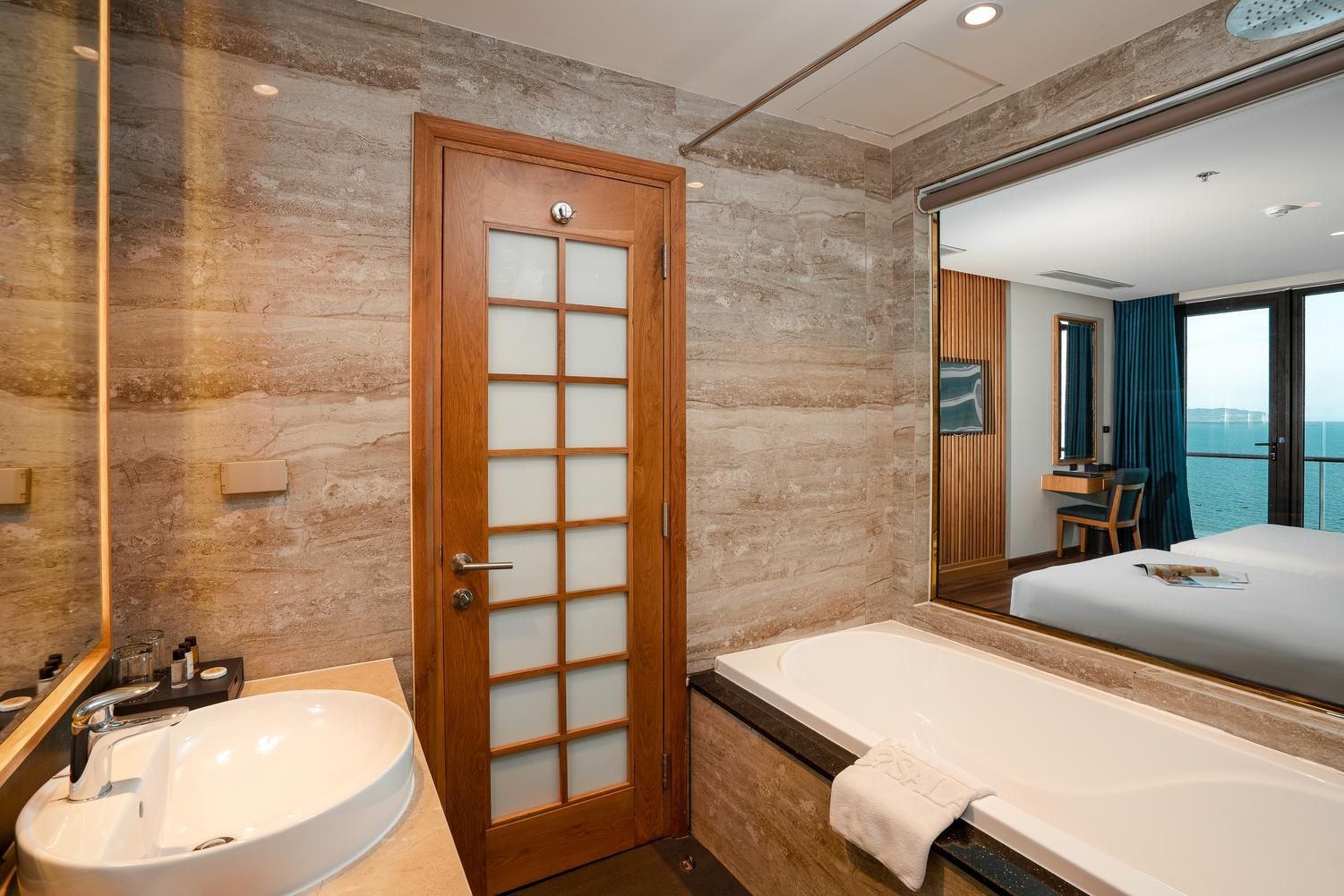 Deluxe Sea View Twin Room - Spa Treatment Options Included