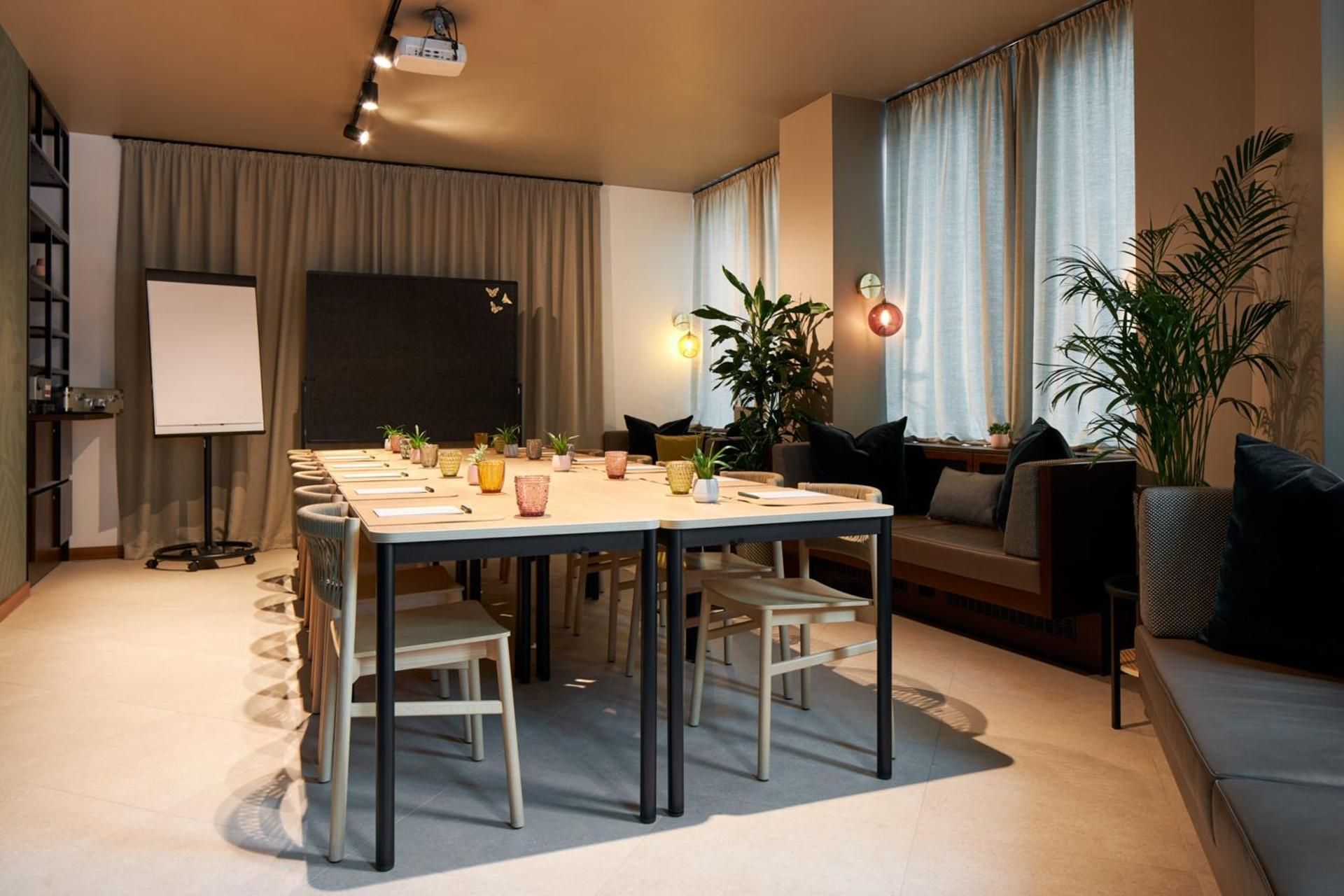 meeting room / ballrooms