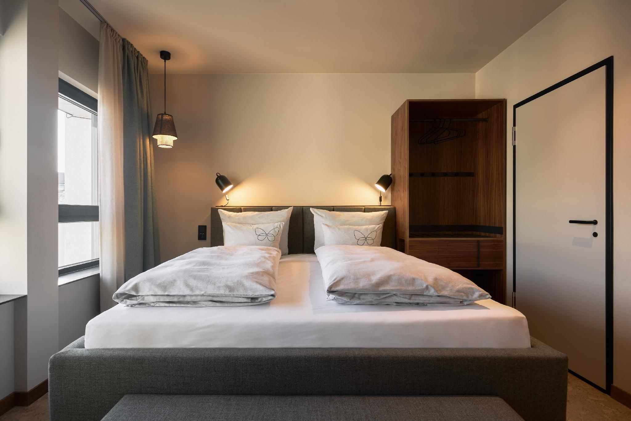 Superior Mountain Cocoon Double Room