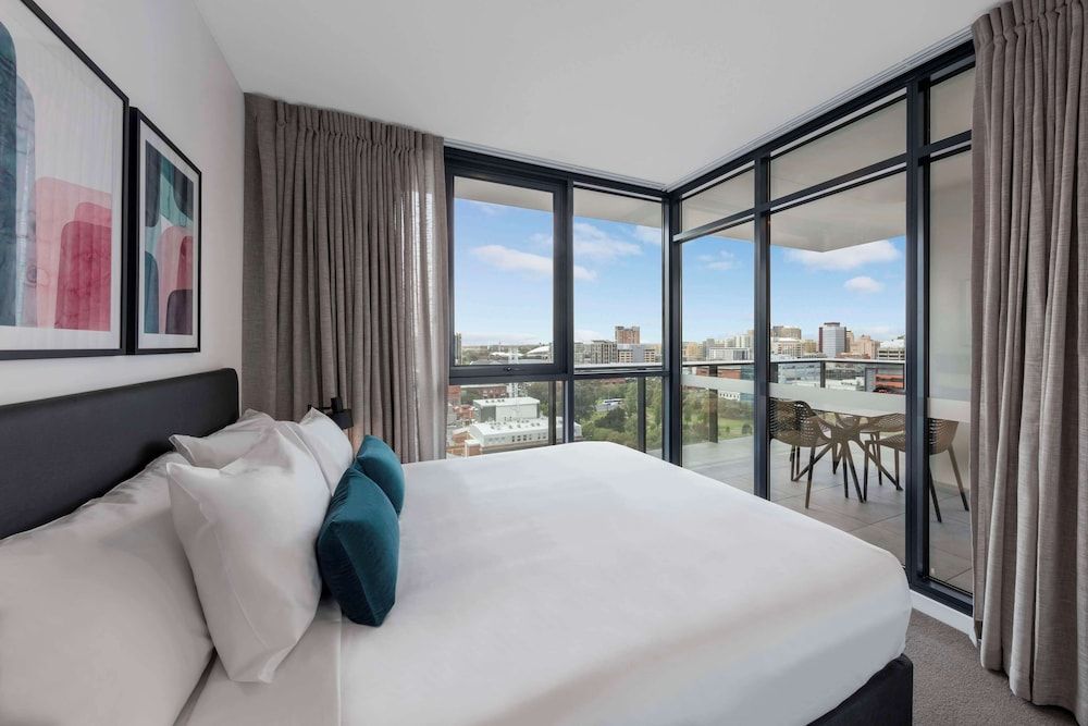 2 Bedroom Suite