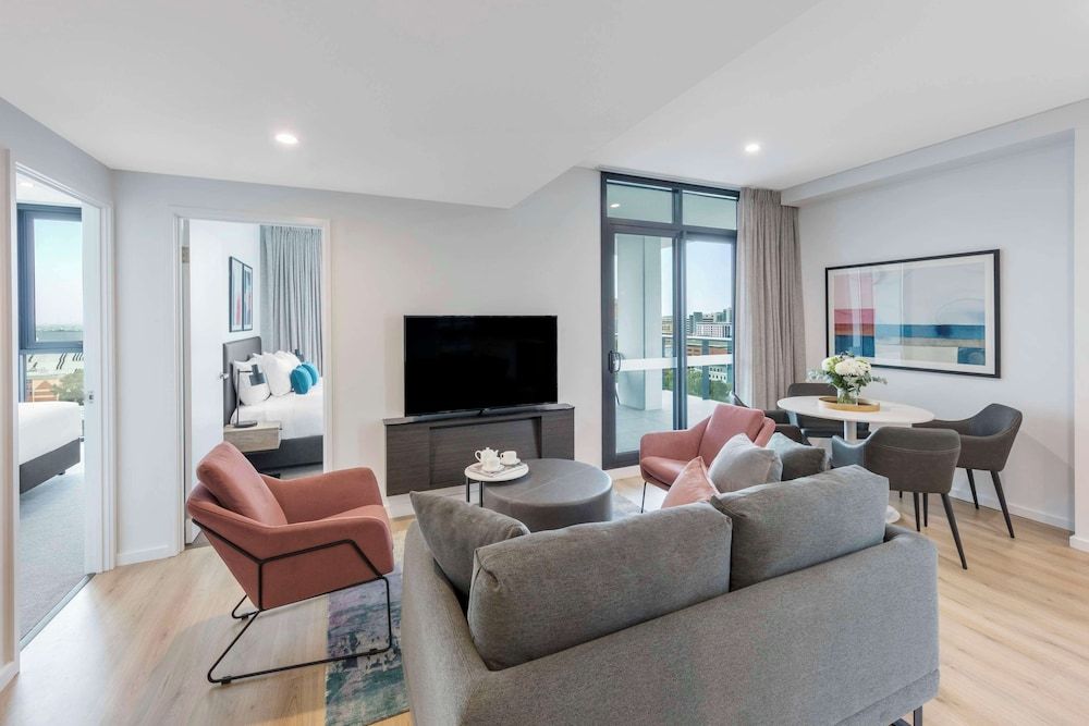 2 Bedroom Suite (No Housekeeping)