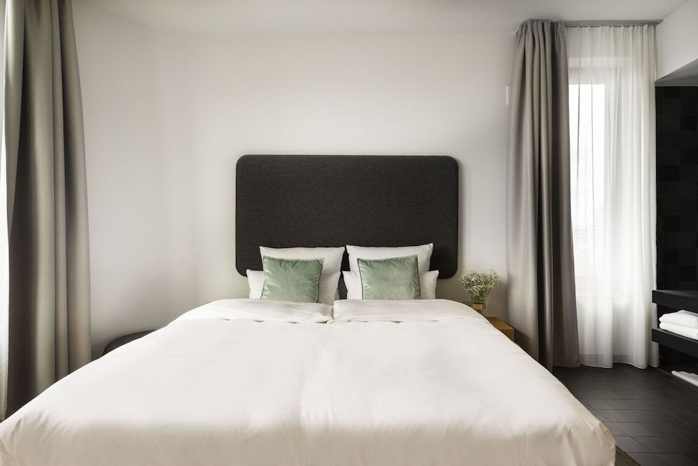 Numa Berlin Drift Large Studio with Kitchenette 5