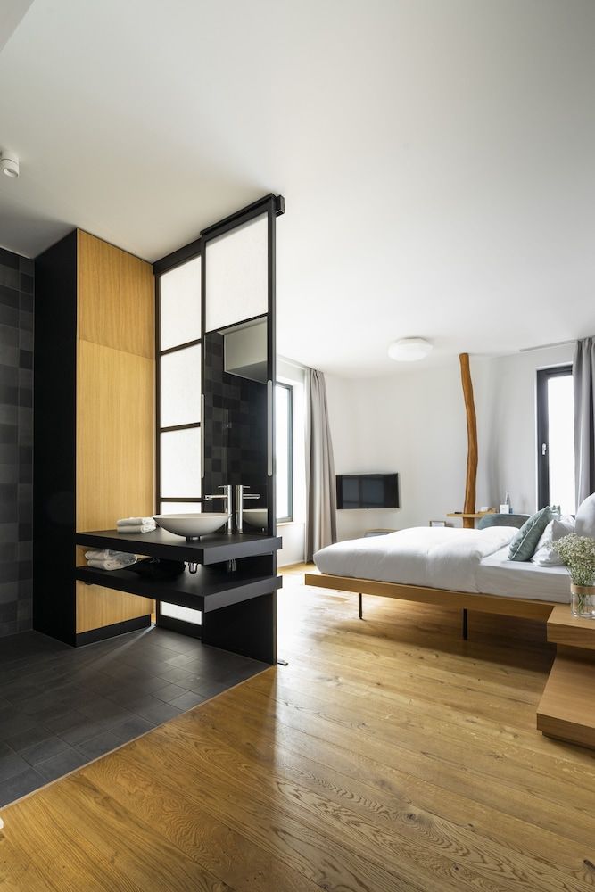 Numa Berlin Drift Large Studio with Kitchenette 2