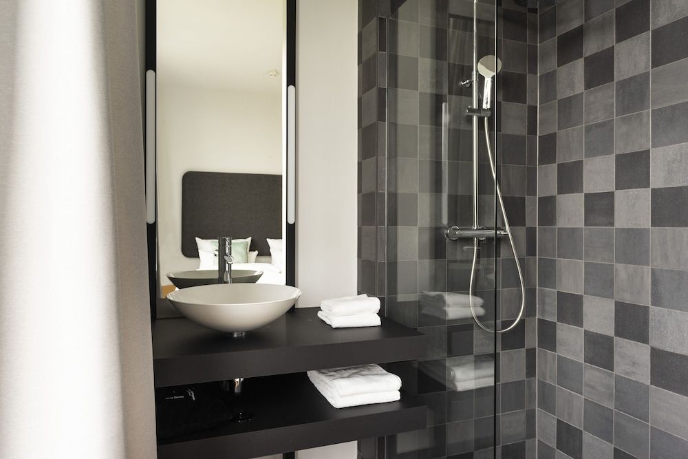 Numa Berlin Drift Large Studio, Kitchenette, Balcony 6