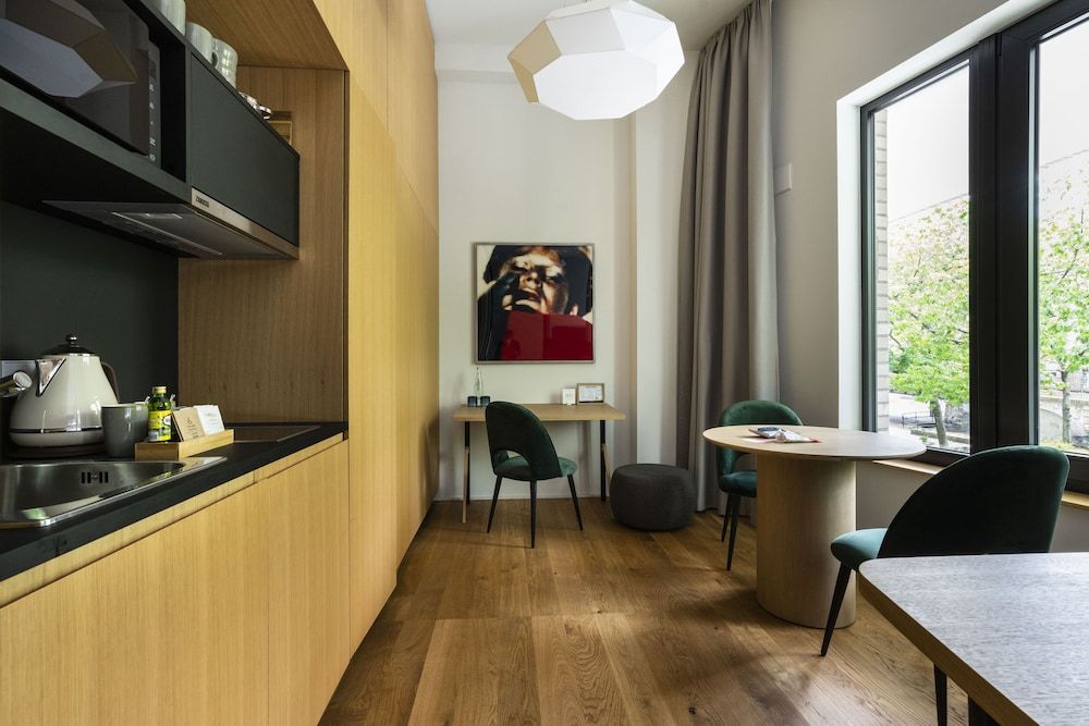 Numa Berlin Drift Large Studio with Kitchenette 24