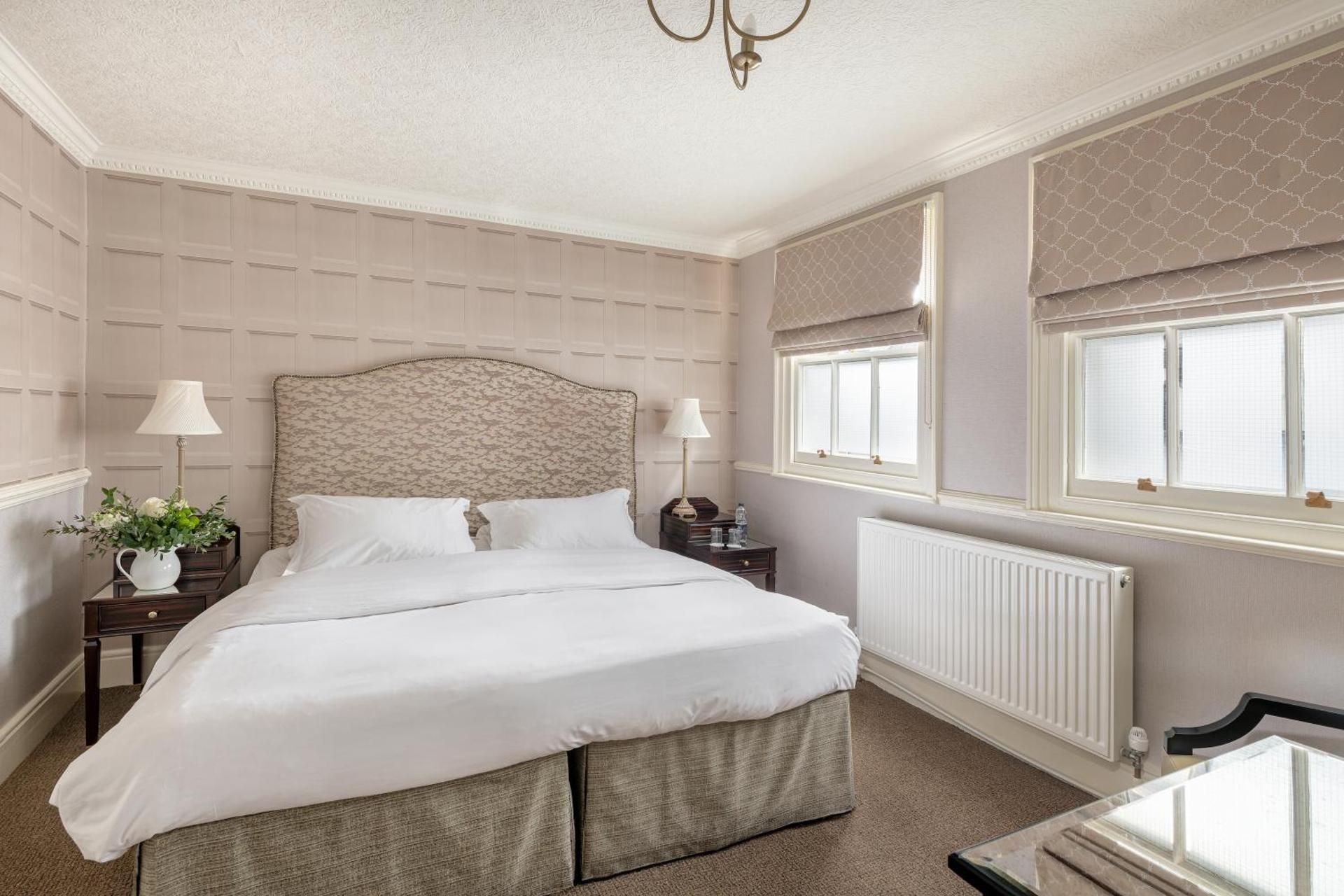 undefined Royal Hotel 10