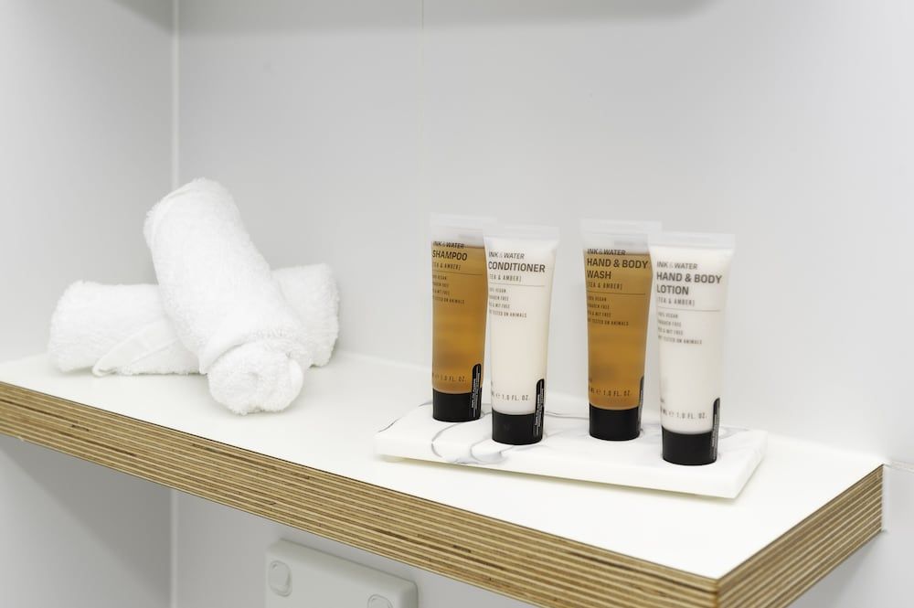 Oaks R Suites Geelong 2 Bedroom Ocean View Apartment 14