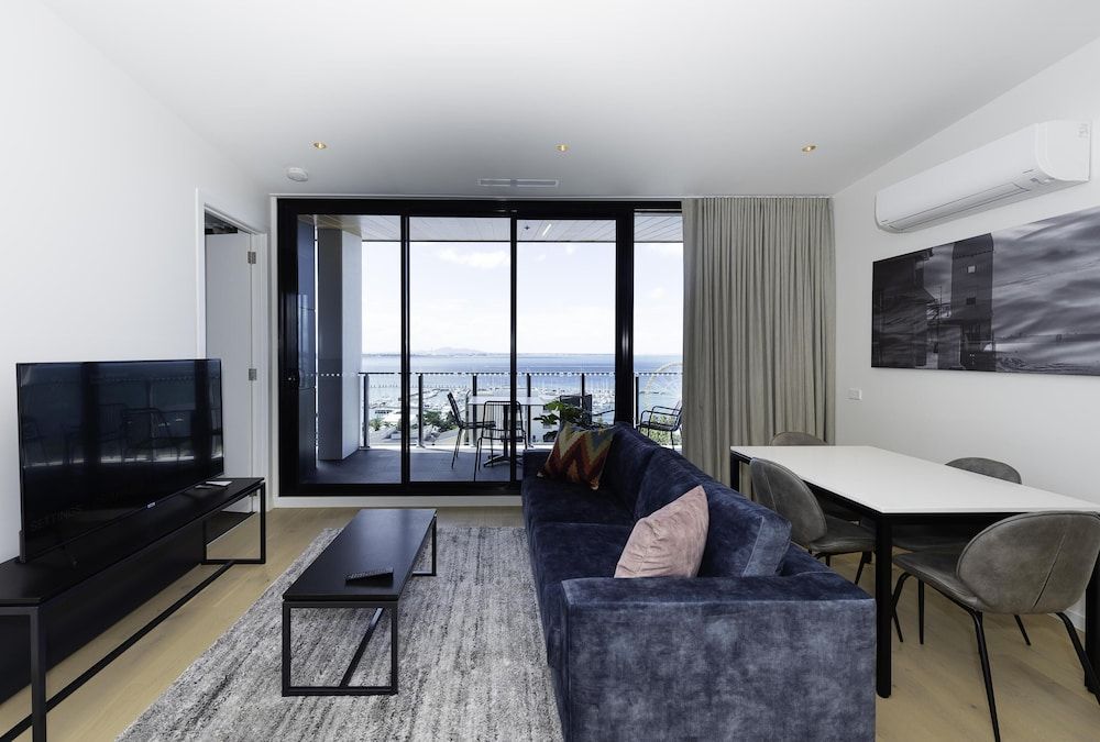 Oaks R Suites Geelong 2 Bedroom Ocean View Apartment 16