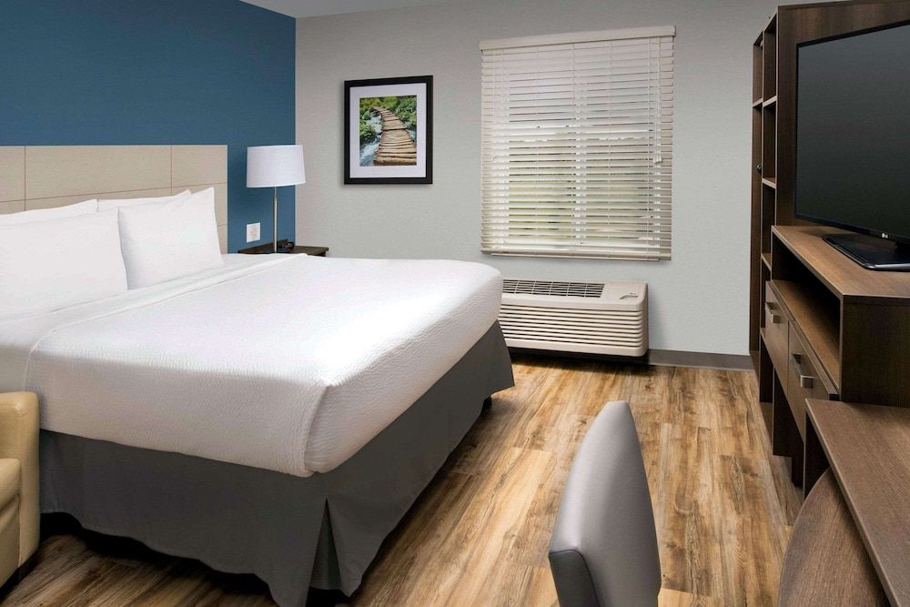 Standard Room, 1 Queen Bed, Non Smoking