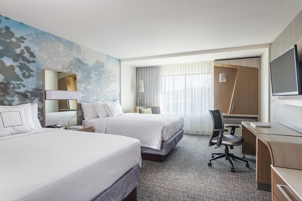 Room, 2 Queen Beds