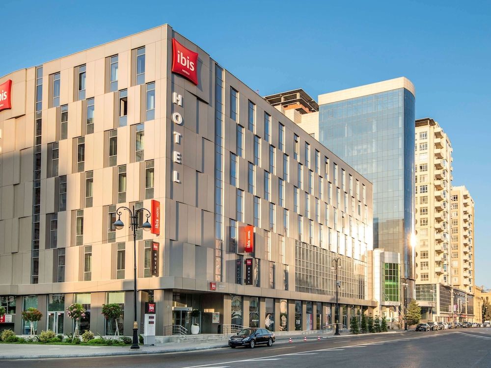 undefined Ibis Baku City 6