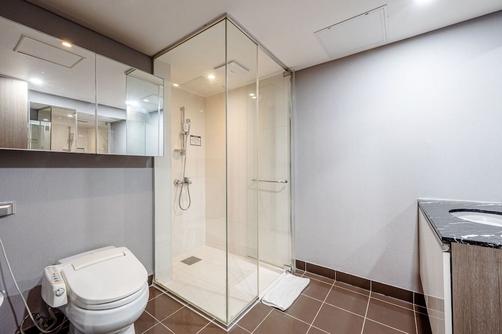Haeundae Seacloud Hotel Residence Superior Triple Room 6