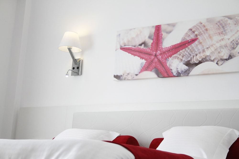 Hotel Morlans Garden Premium Double Room (Occupancy 3)