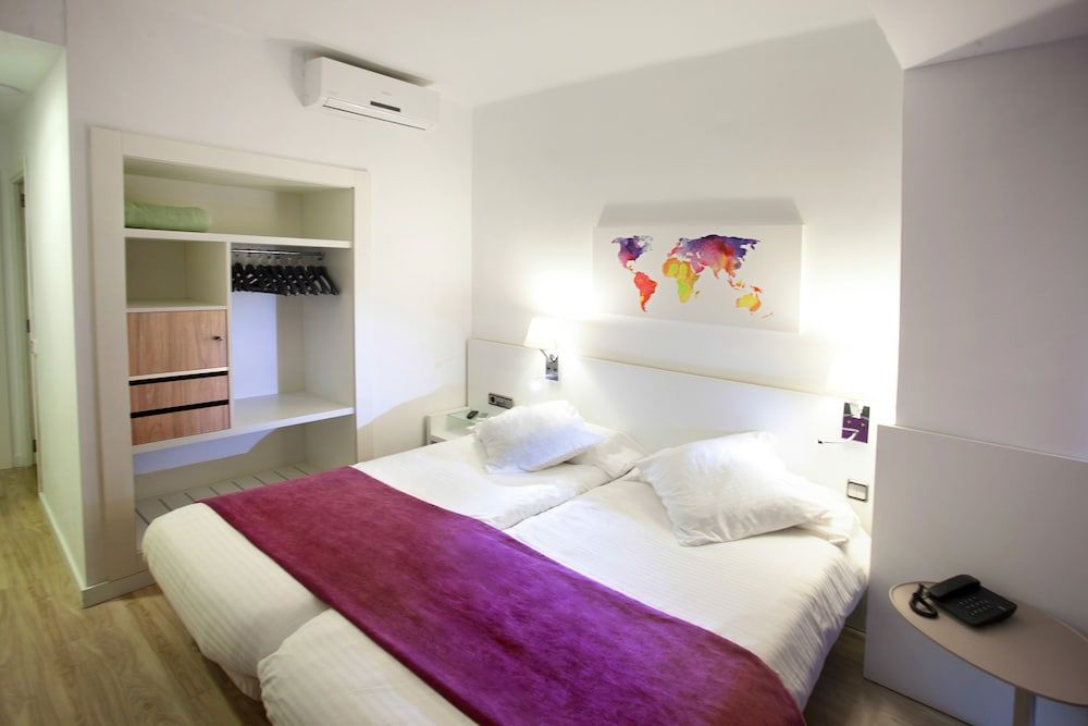 Hotel Morlans Garden Premium Double Room (Occupancy 3) 4