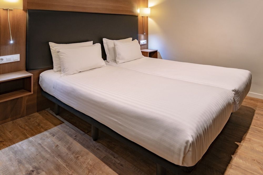 Apartamentos Playa de Castelldefels Apartment, 2 Bedrooms (2 pax) 2