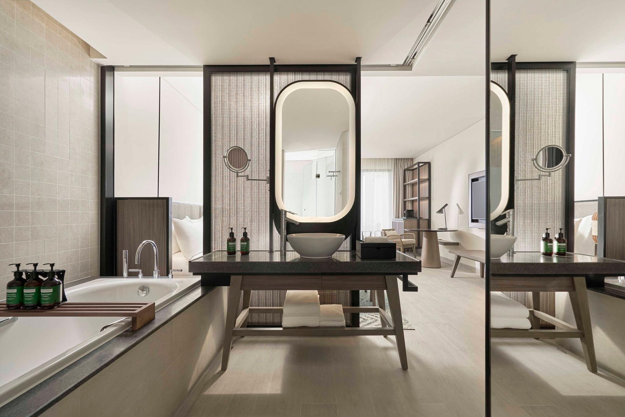 2 Double Premium Oceanfront View