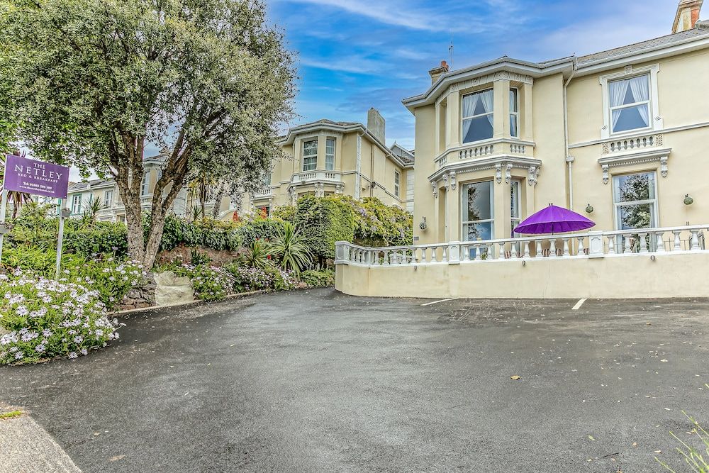The Netley Hotel