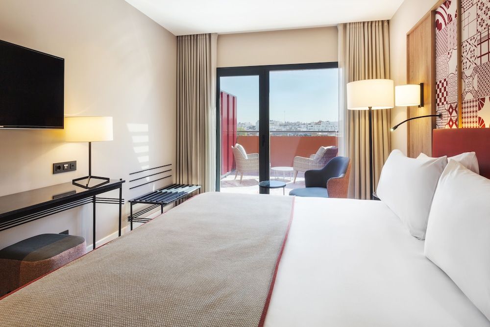 Deluxe Room, Balcony