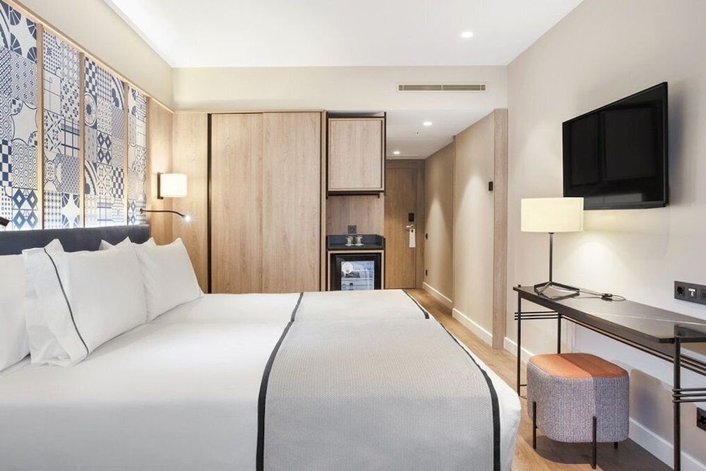 Eurostars Guadalquivir Double or Twin Room 6