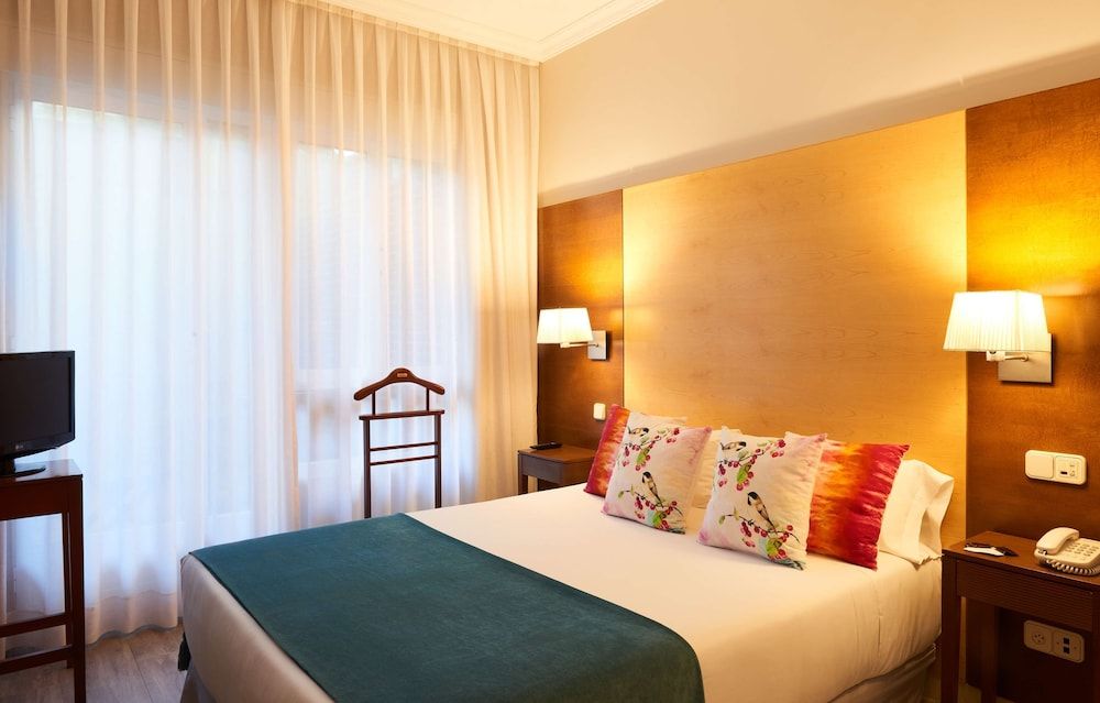 undefined Barrio de Salamanca Suites 10