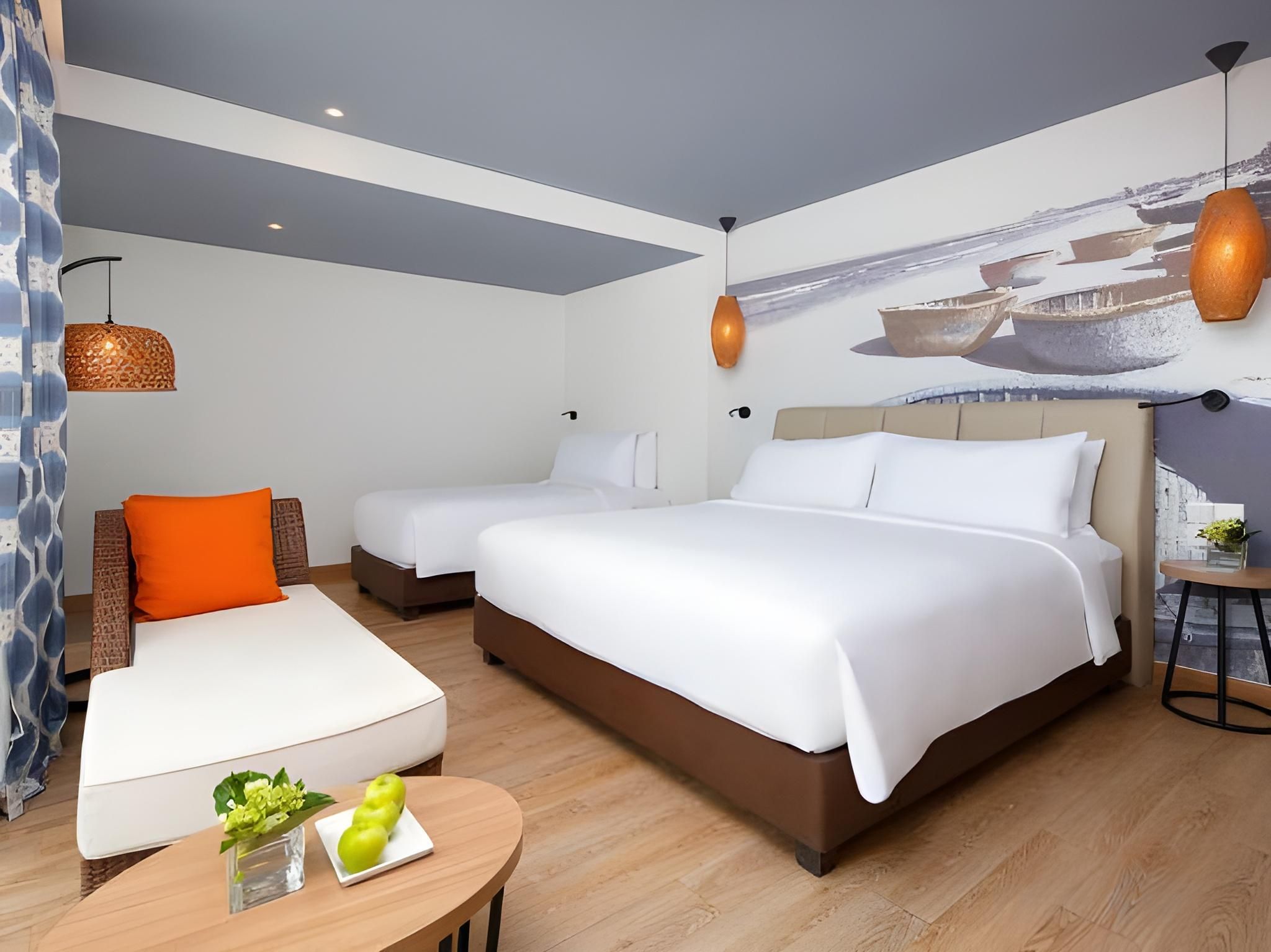 Deluxe Family Room with Sea View