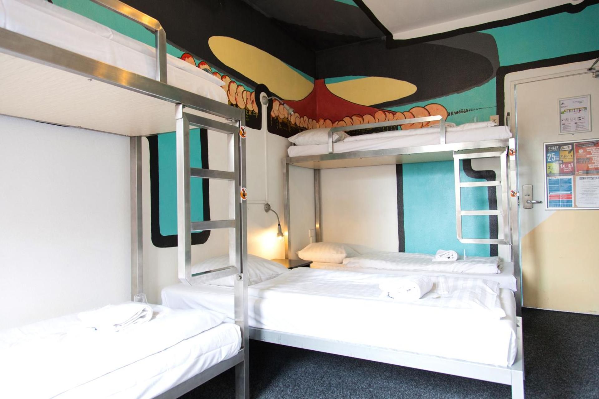Bed in 6-Bed Mixed Dormitory Room