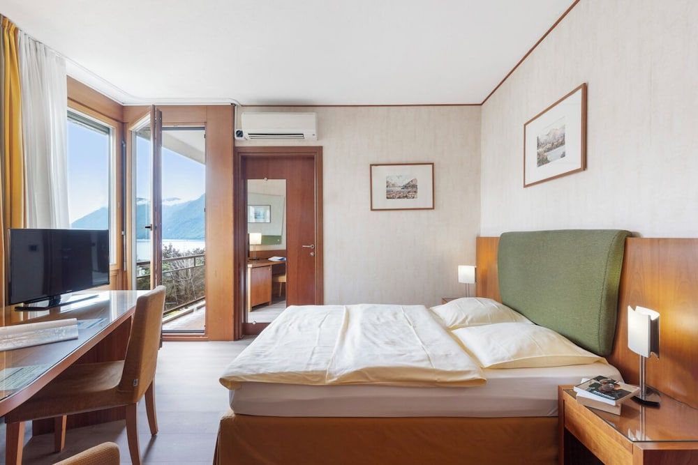 Hotel Delfino Double Room, 1 Queen Bed 9