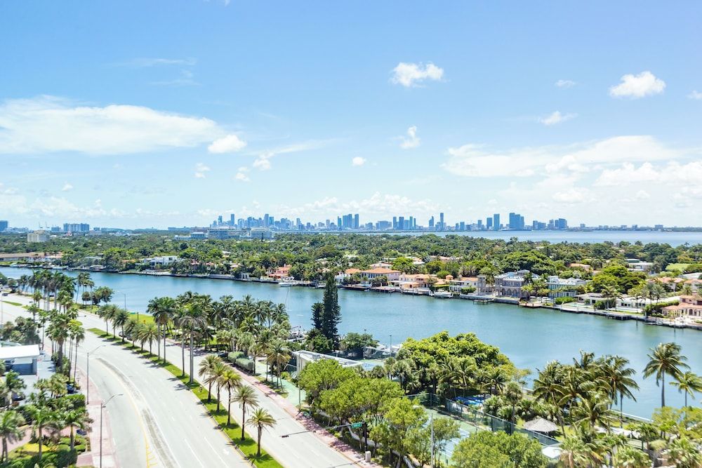 Blue Ocean Apartments Gallery Studio Suite 7