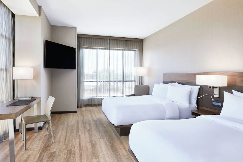 Room, 2 Double Beds (Mobility Accessible, Roll-In Shower)