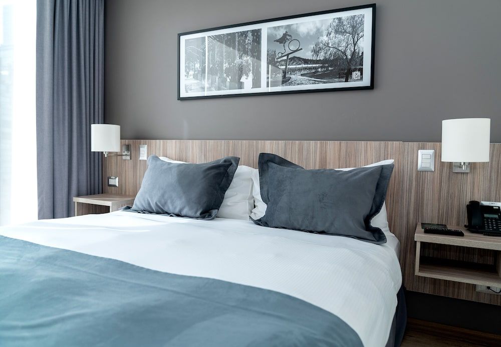 Hotel Capital Bellet Standard Double Room, 1 King Bed