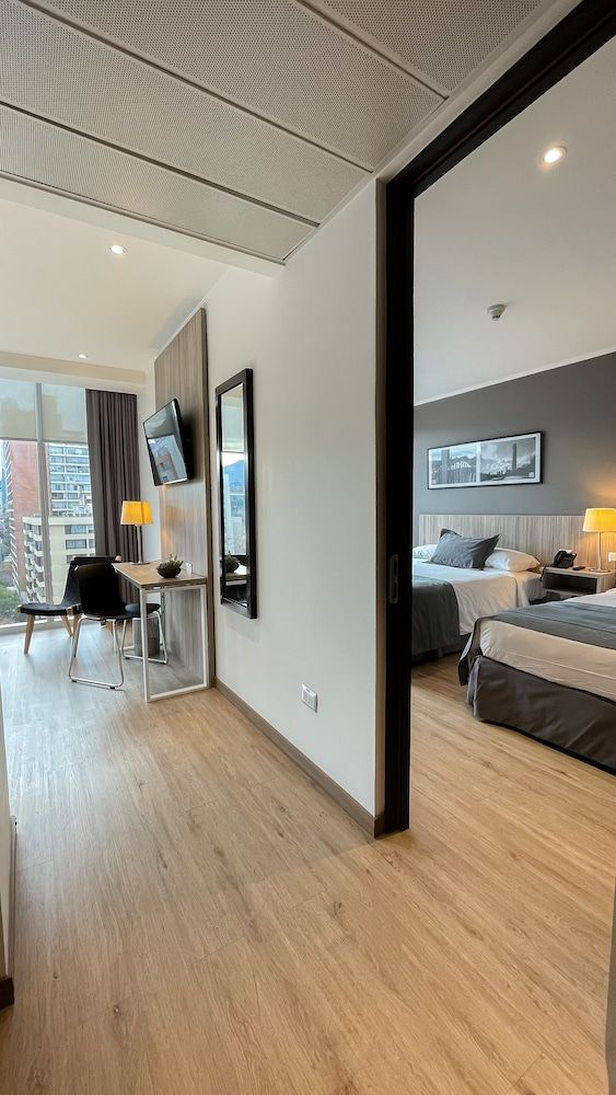 undefined Hotel Capital Bellet 7