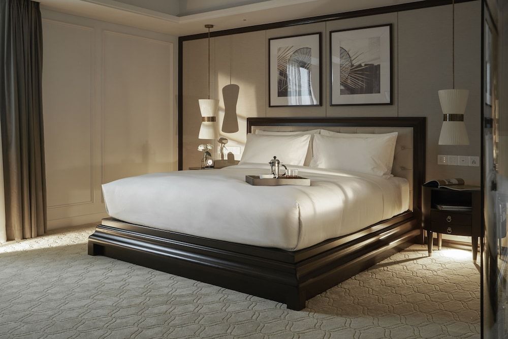 Mai House Saigon Hotel