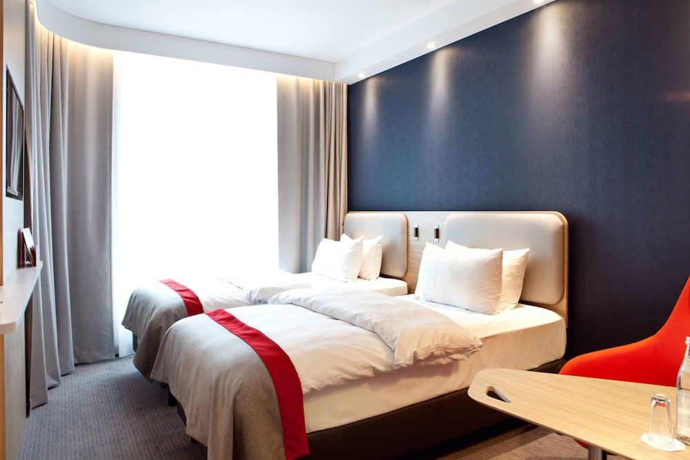 Standard Room, 2 Twin Beds, City View