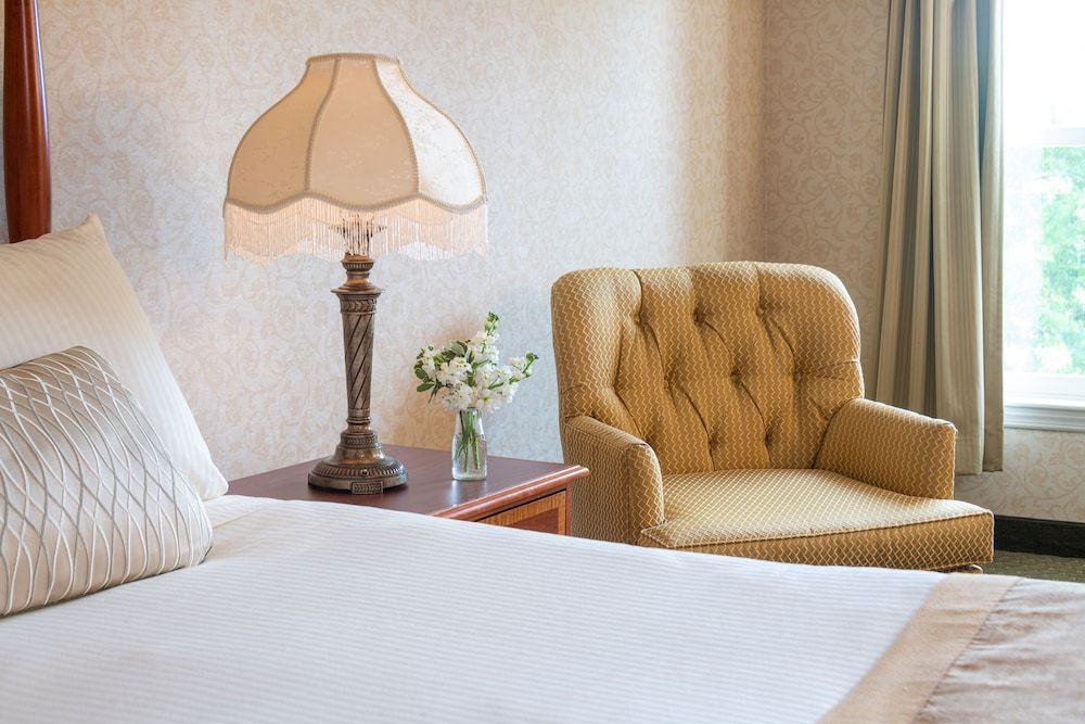 Deluxe Room, 1 King Bed