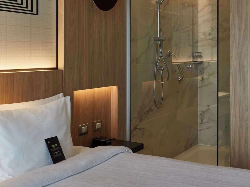 Pullman Lima Miraflores Superior Room, 1 King Bed 8