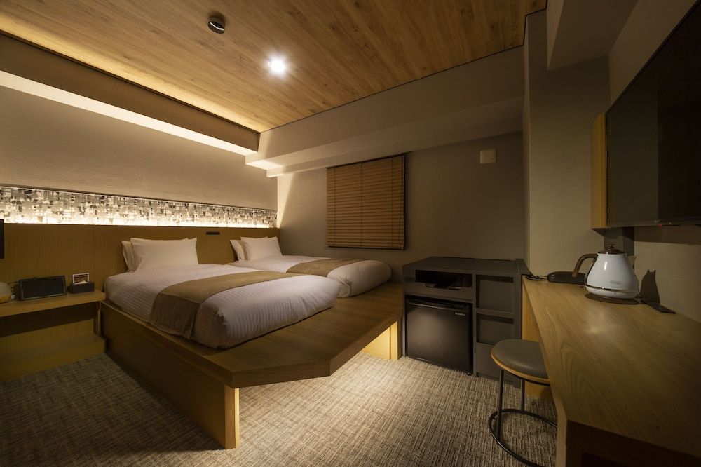 Superior Twin Room