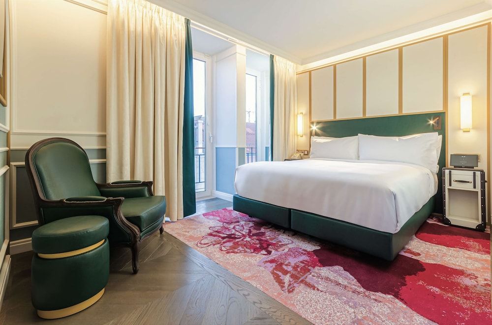undefined The Emerald House Lisbon, Curio Collection By Hilton 5