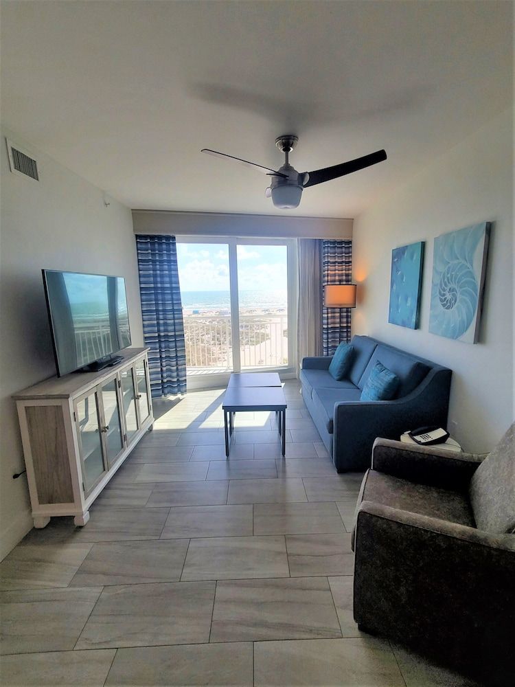 Provident Oceana Beachfront Suites Suite, 2 Bedrooms, 2 Bathrooms (Gulf Front) 7