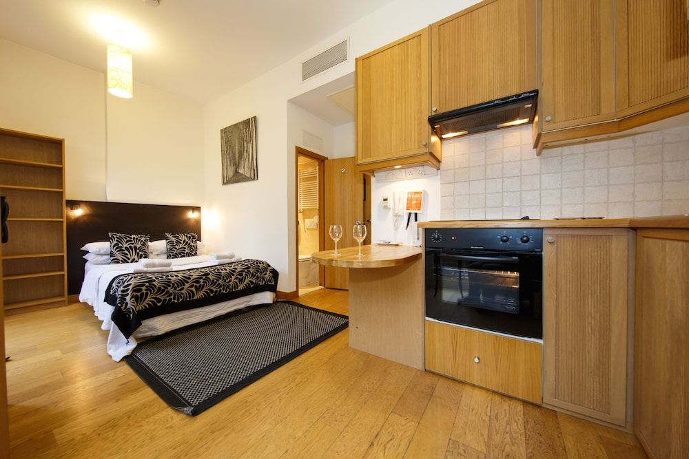 undefined Studios2Let Bloomsbury