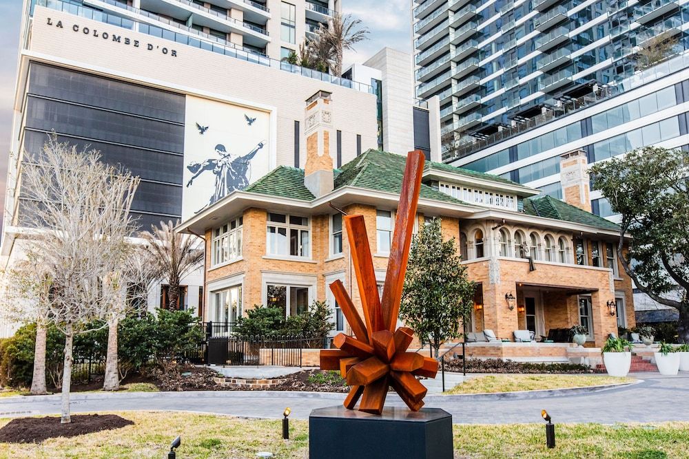 undefined La Colombe d'Or Hotel 7