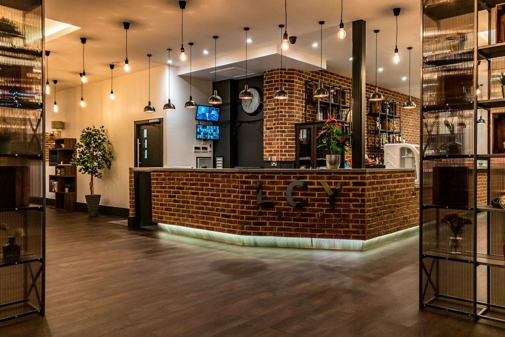 undefined London City Airport Hotel 5