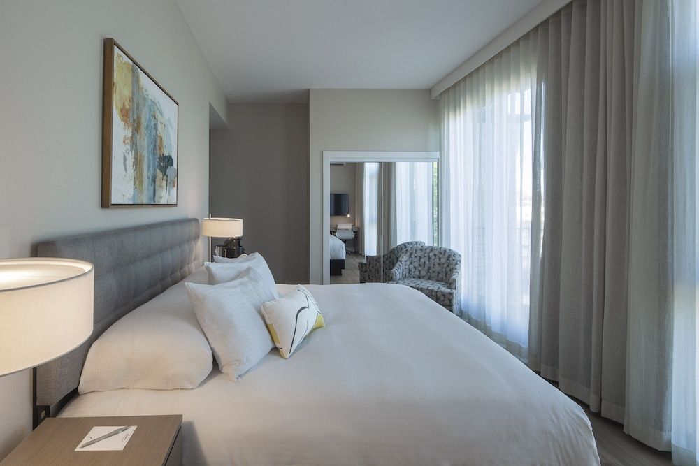 Standard Room, 1 King Bed (Classic King)