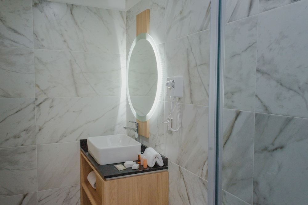 Hotel Kavia Monterrey Economy Double Room 7