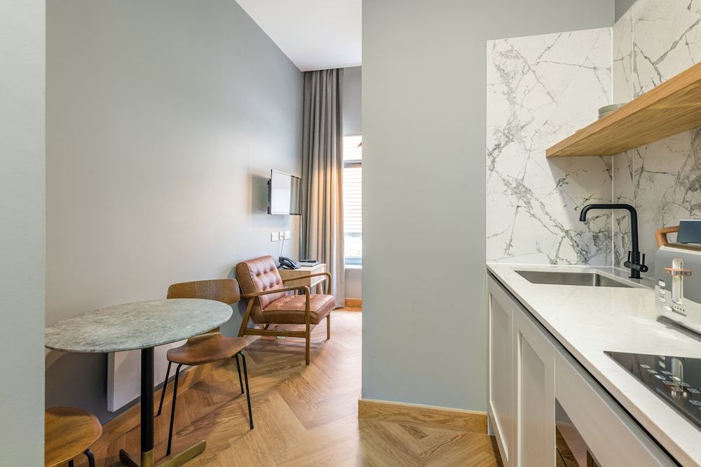 undefined KM Apartments 10