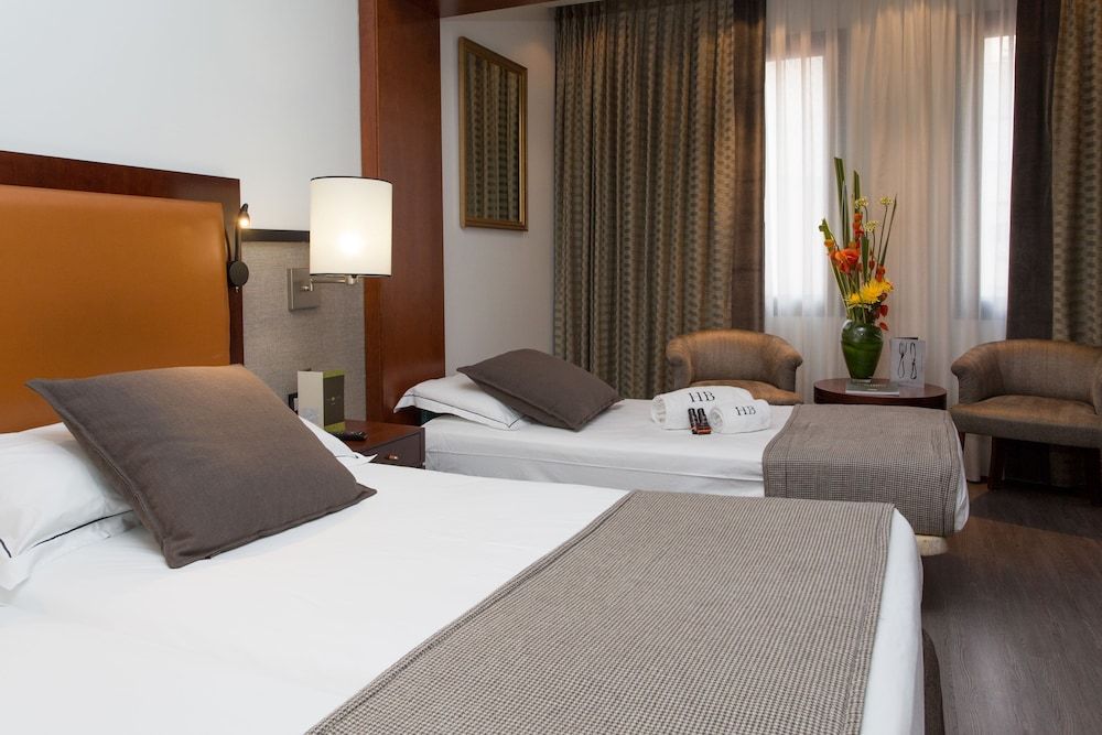 Hotel Balmoral Family Room 3