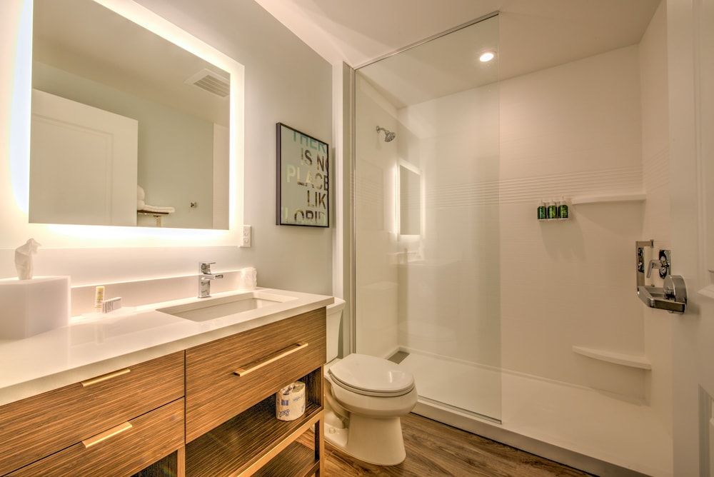 Suite, 1 Bedroom (Hearing Accessible)