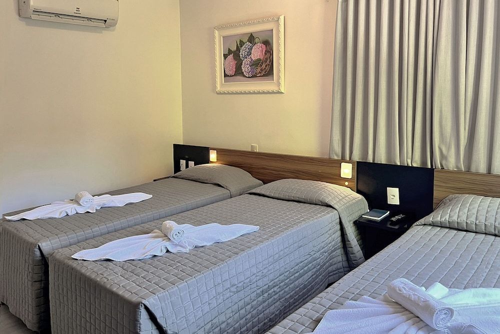 Sky Premium Hotel Luxury Triple Room 3