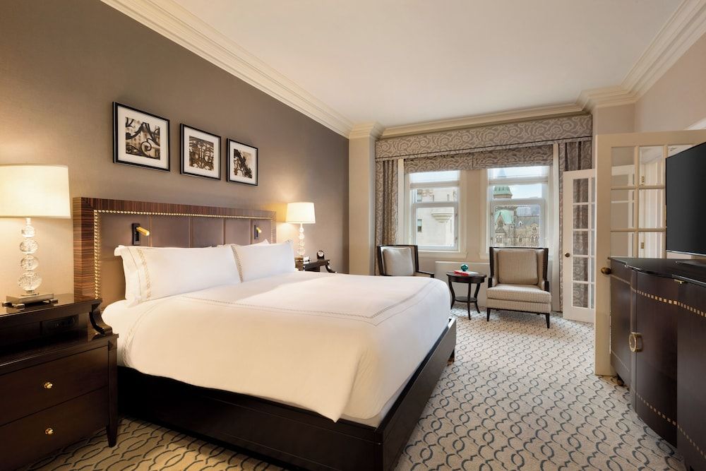 undefined Fairmont Chateau Laurier Gold Experience