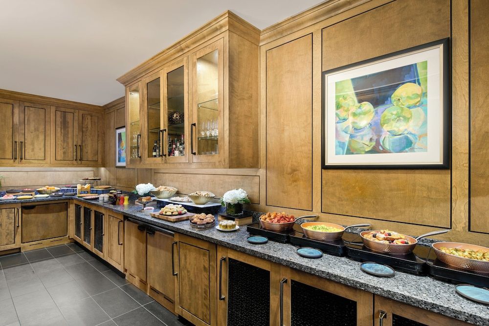 undefined Fairmont Chateau Laurier Gold Experience 7