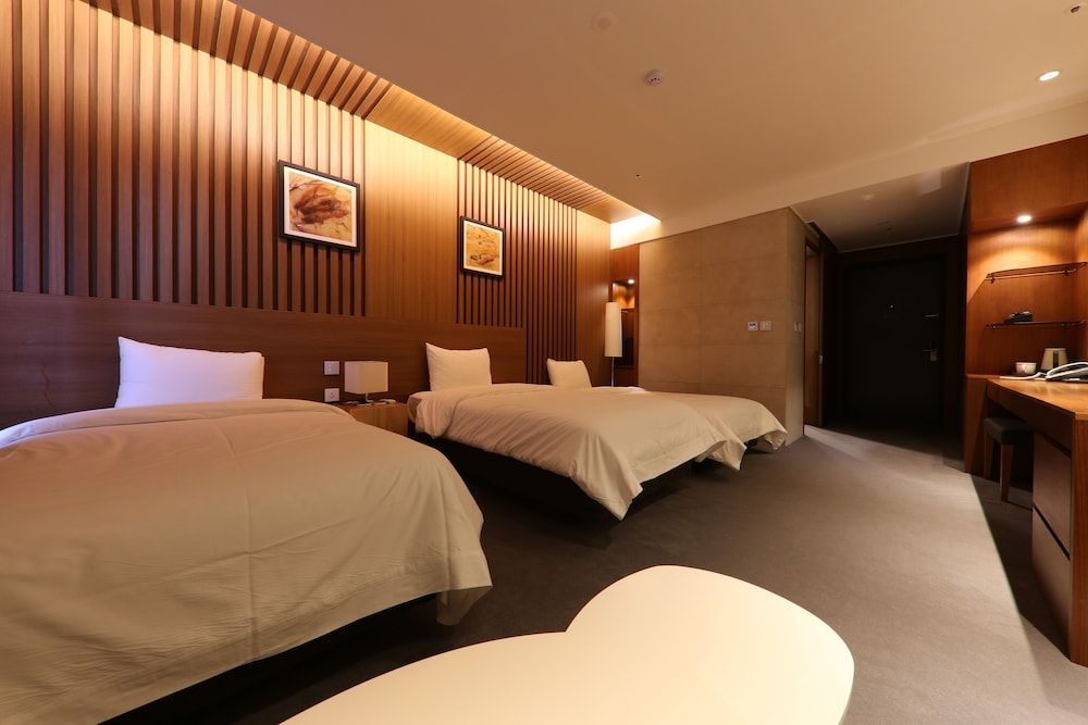 Sejong City Osong Hotel Triple Room 5